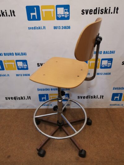 AB Frimeko Buko Imitacijos Speciali Kėdė, Švedija