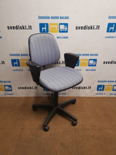 Kinnarps Marga Biuro Kėdė Su Reguliuojamais Porankiais, Švedija