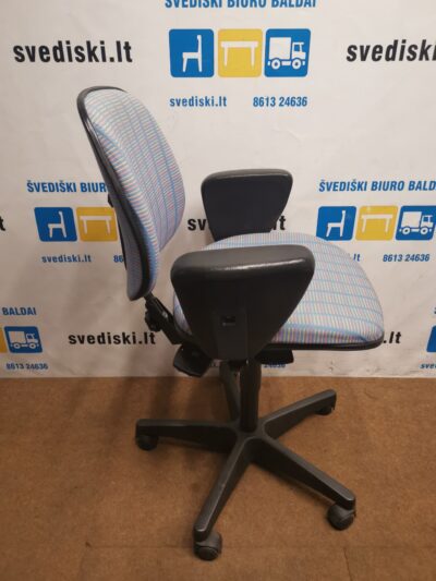 Kinnarps Marga Biuro Kėdė Su Reguliuojamais Porankiais, Švedija