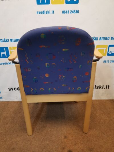 Marga Kėdė Su Buko Rėmu, Švedija